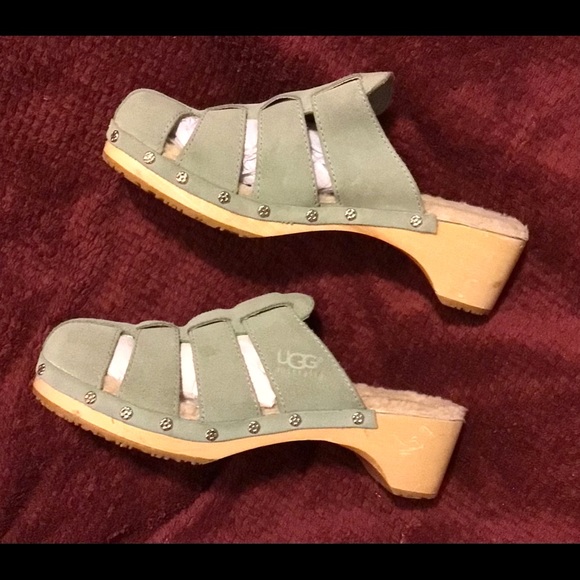 Women’s sea foam-green Sherpa lined ~UGG clogs/ 7 - Picture 3 of 7